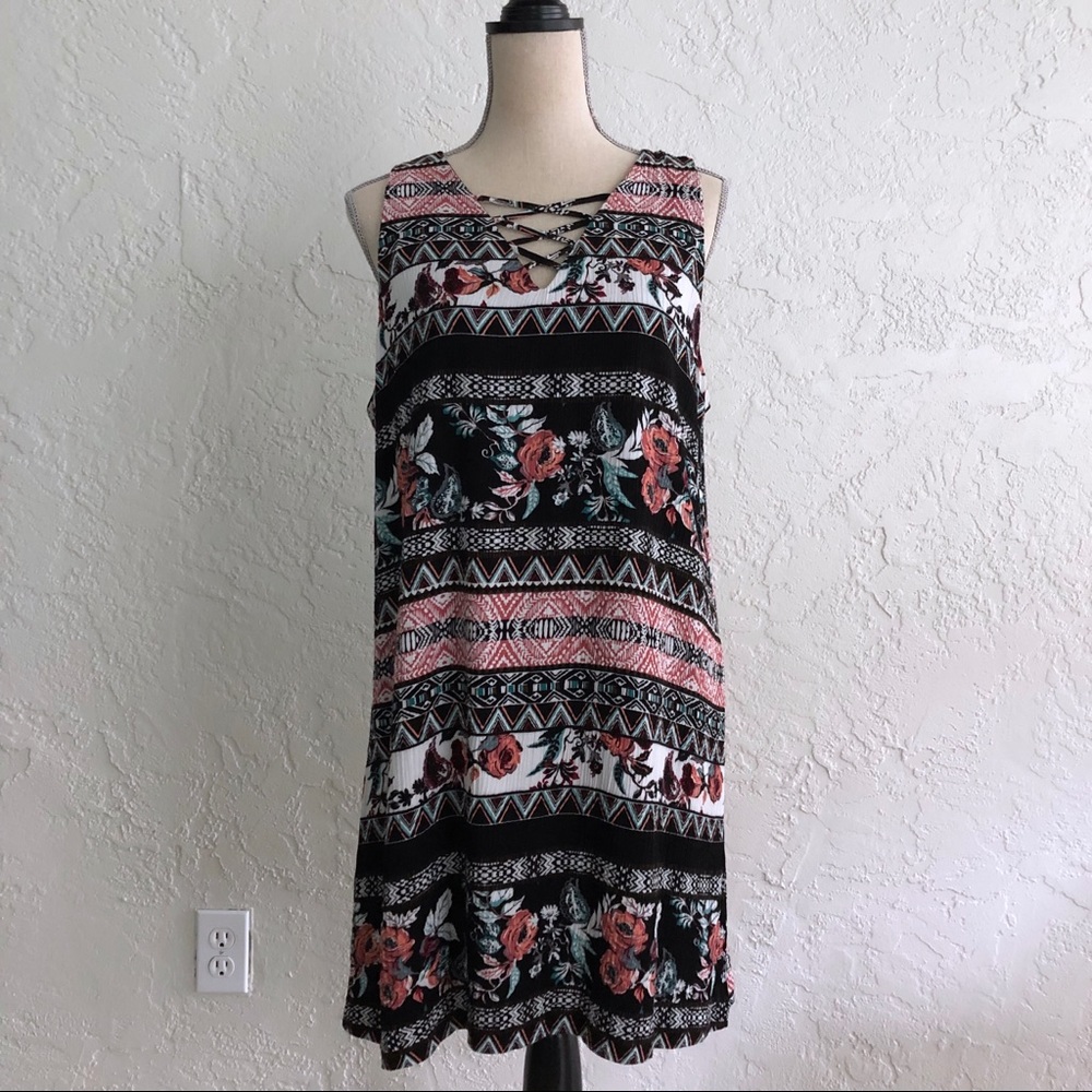 Beige by ECI Floral Dress Large